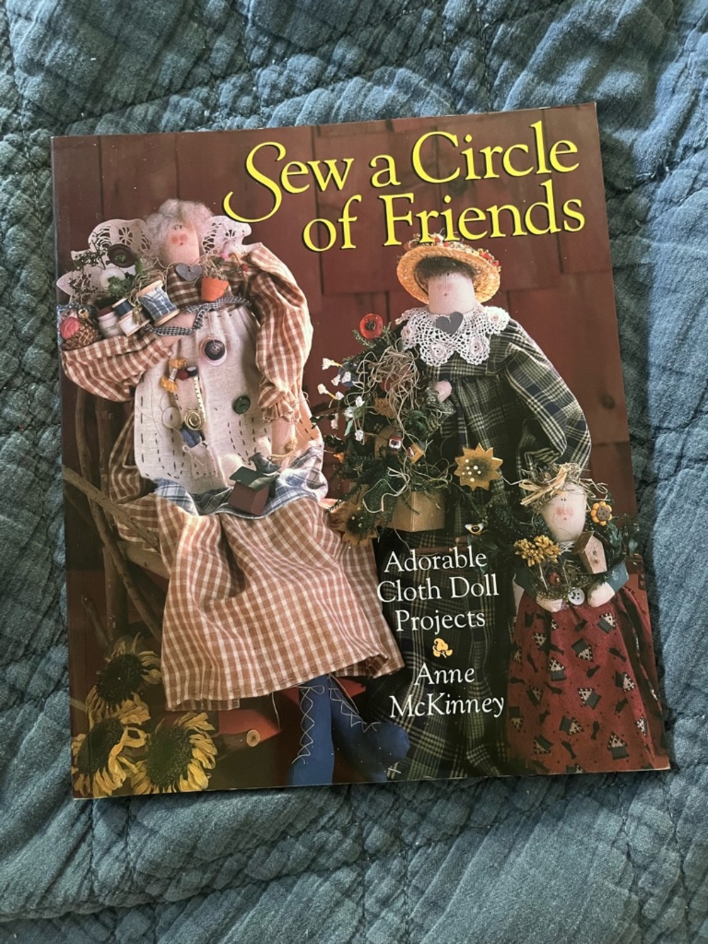 Sew a Circle of Friends - Cloth Doll Project Book